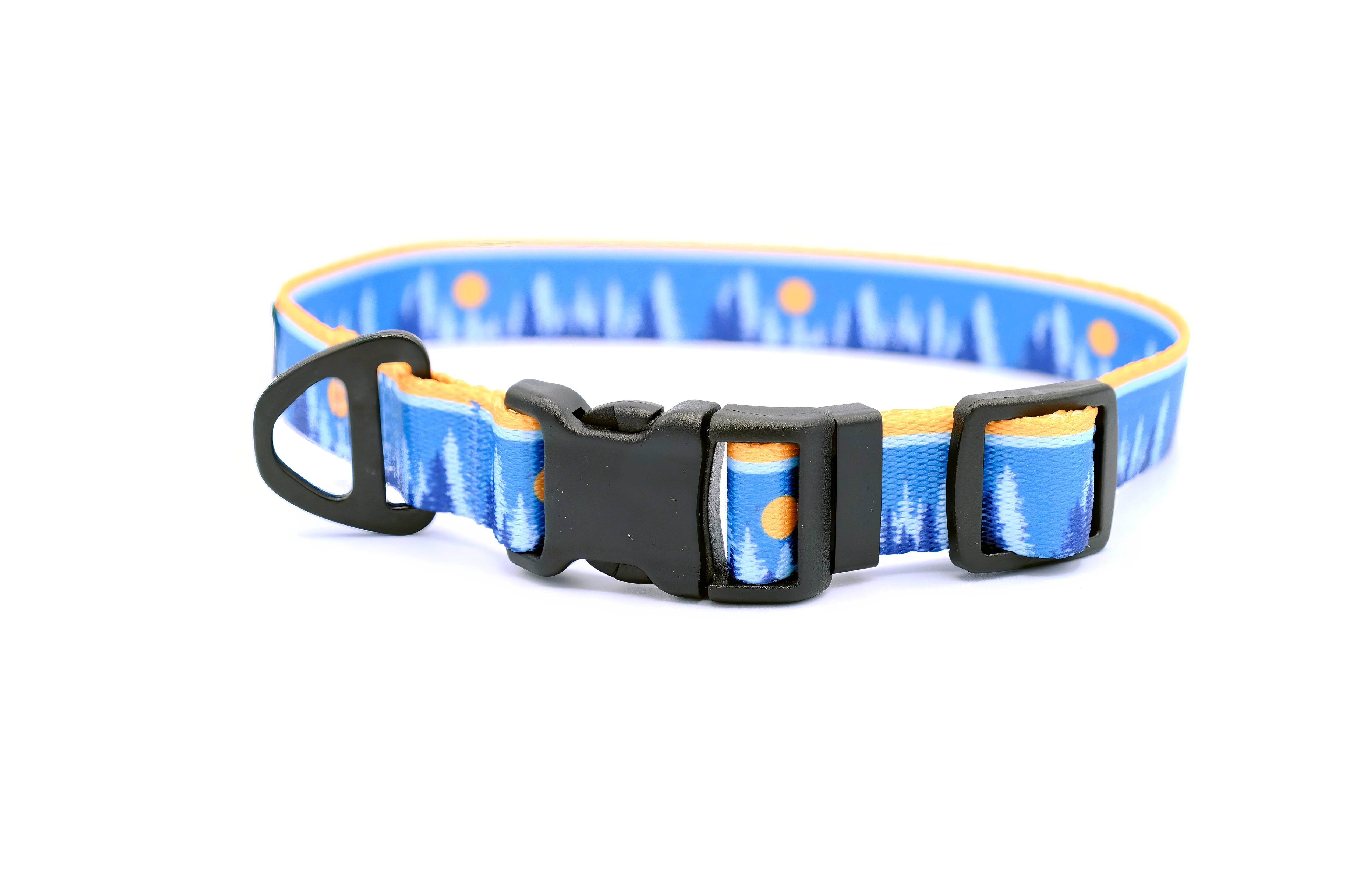 Outdoor Style Frozen Forest Nylon Dog Collar – Soft Adjustable Design with YKK Buckle, Bottle-Opener D-Ring & Tag Ring