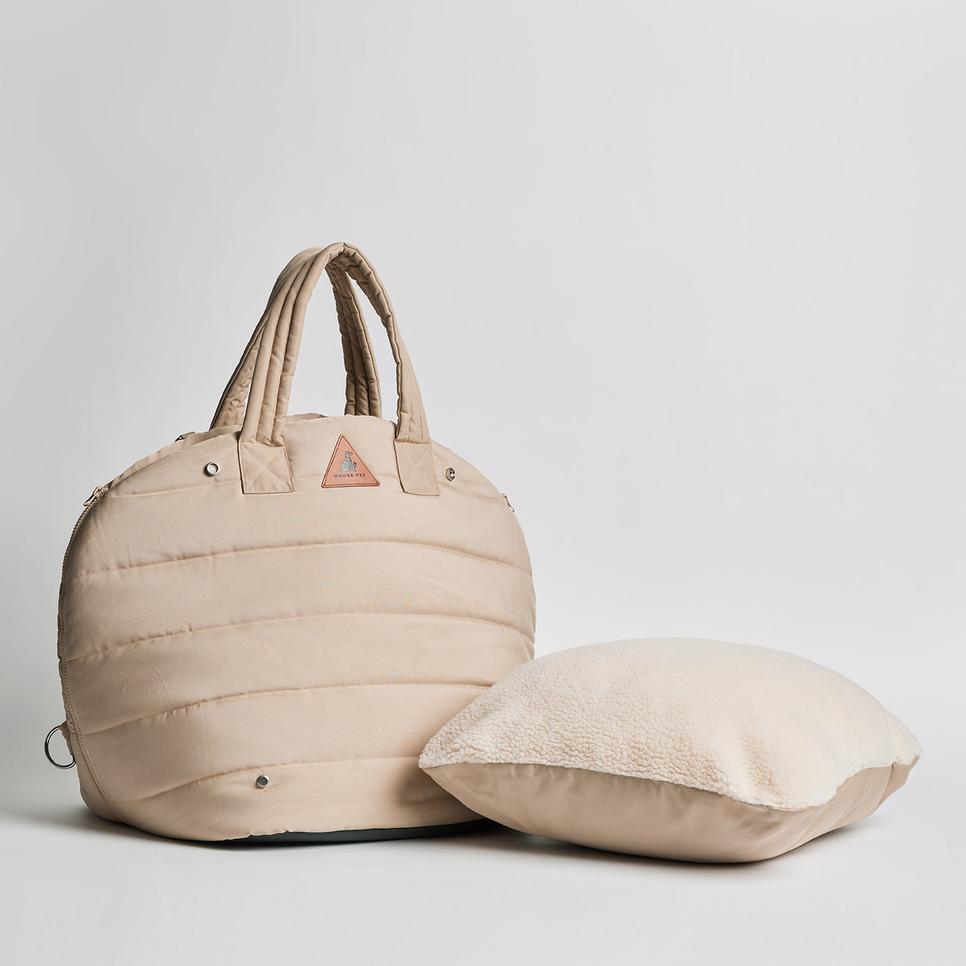 Nooee Pet Car Seat Lola – Cream Nylon Convertible Dog Car Booster Seat with Safety Tether, Dual-Sided Removable Cushion (Fleece & Waterproof), Fits Pets Up to 15 lbs, 15” x 16”