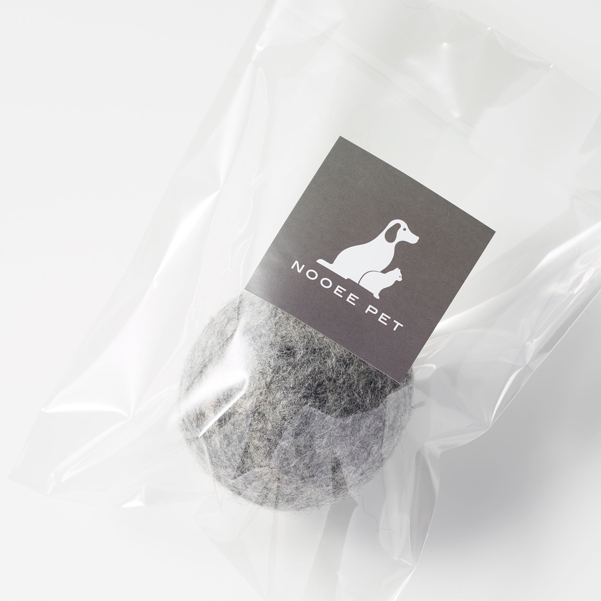 Nooee Pet Wool Toy Ball (6CM) – 100% Natural Handmade Wool Ball for Dogs & Cats, Eco-Friendly, Chemical-Free, 6cm Diameter