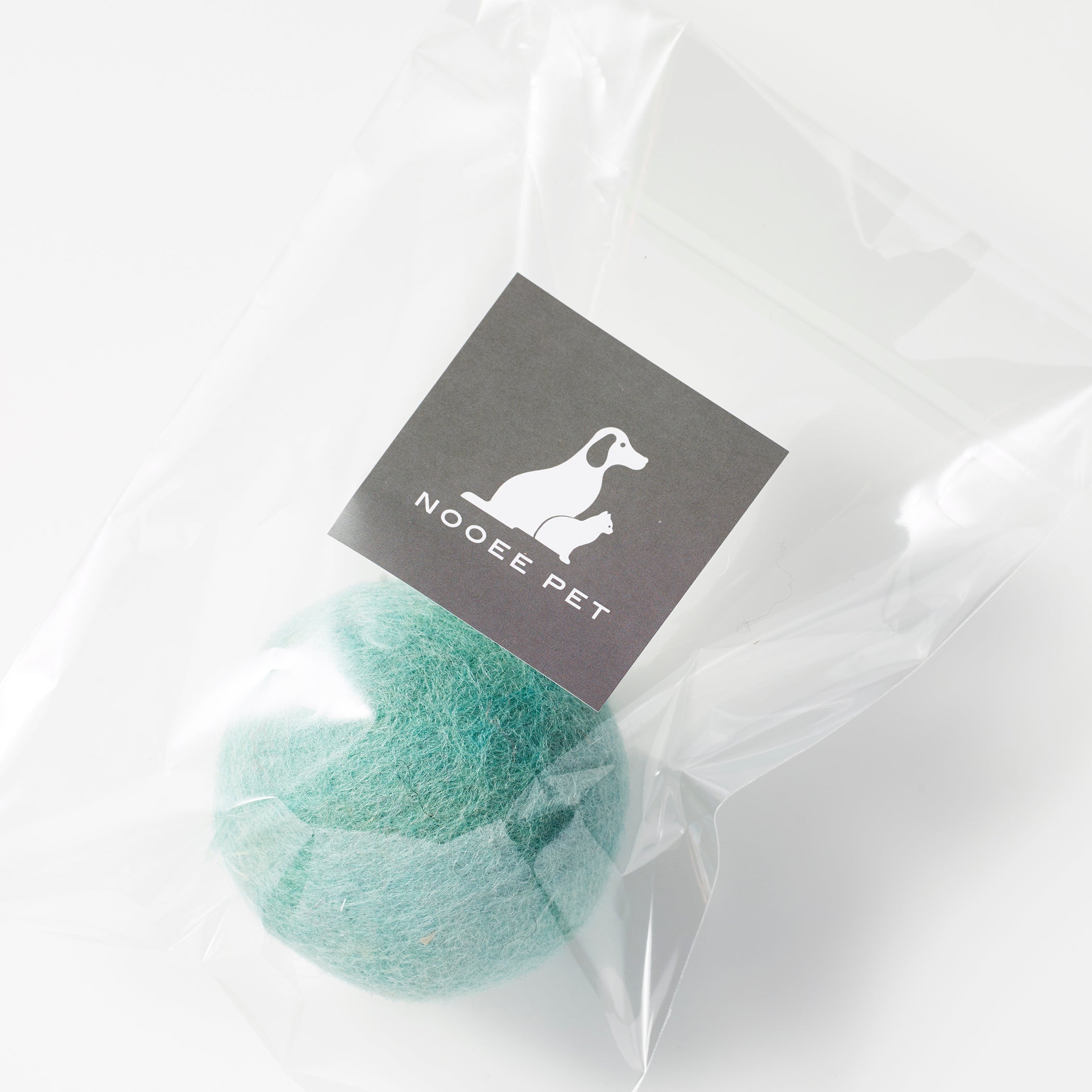 Nooee Pet Wool Toy Ball (6CM) – 100% Natural Handmade Wool Ball for Dogs & Cats, Eco-Friendly, Chemical-Free, 6cm Diameter