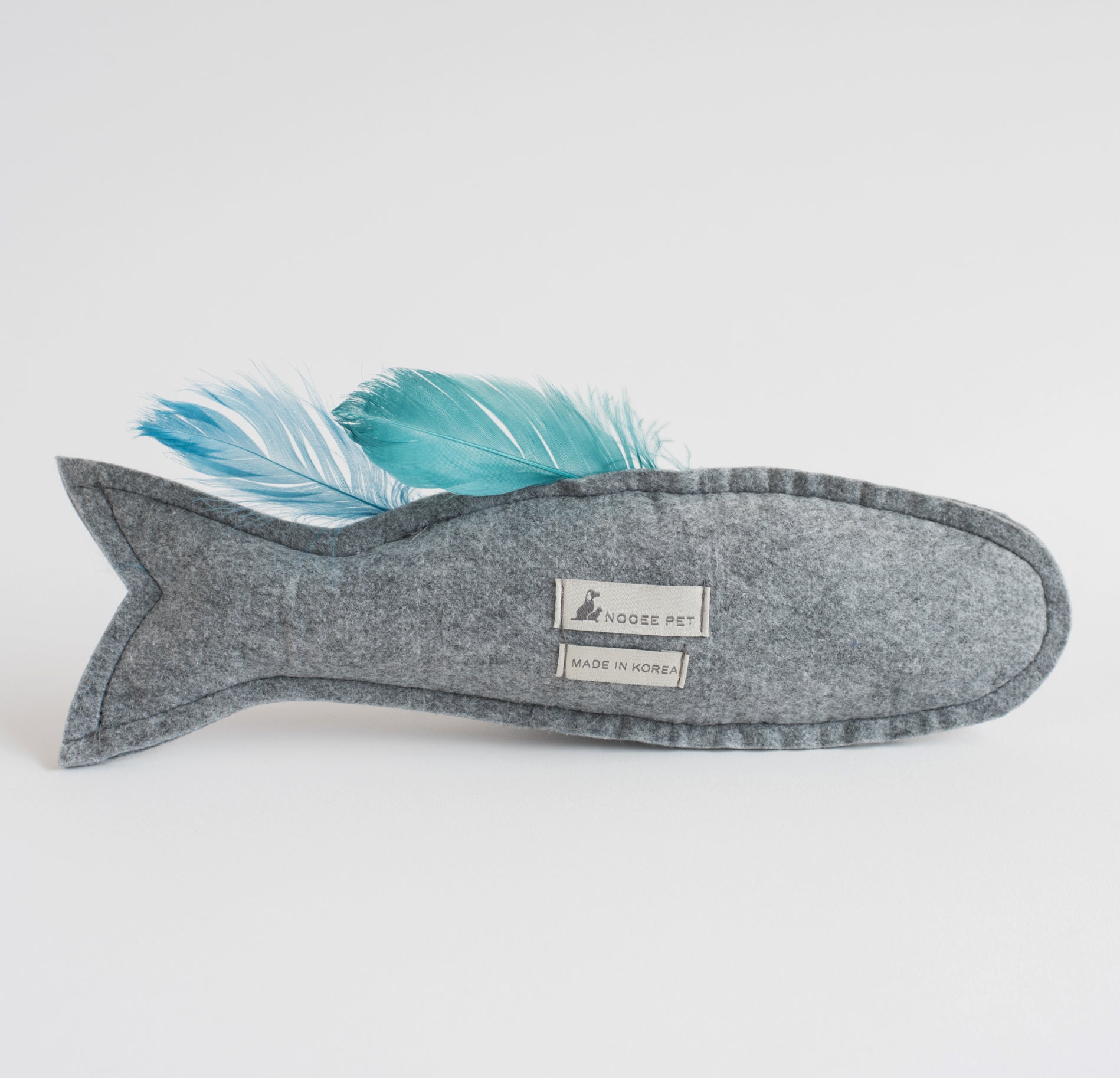 Nooee Pet Felt Animal Toy – Soft & Durable Indoor Play Toy for Dogs & Cats, Lightweight Polyester Felt, Multiple Shapes (Dog, Elephant, Fish, Bird), Sizes 7.5”–10”