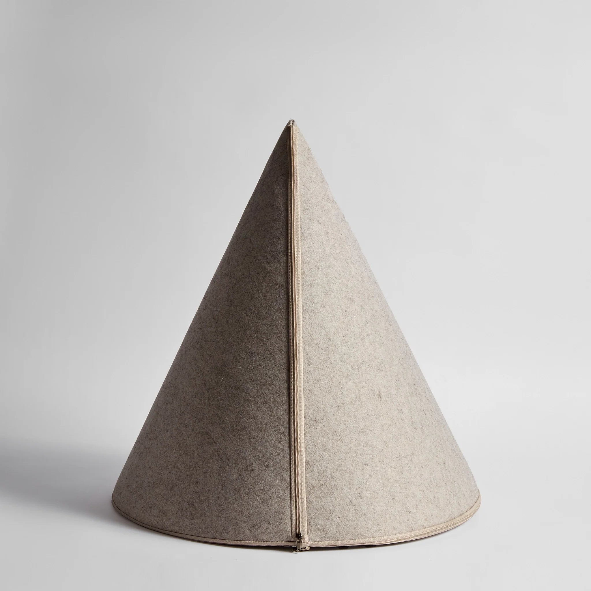 Modern Felt Pet Cave – Washable Cone Dog Bed with Cushion | Cream / Grey / Brown | Small to XXL