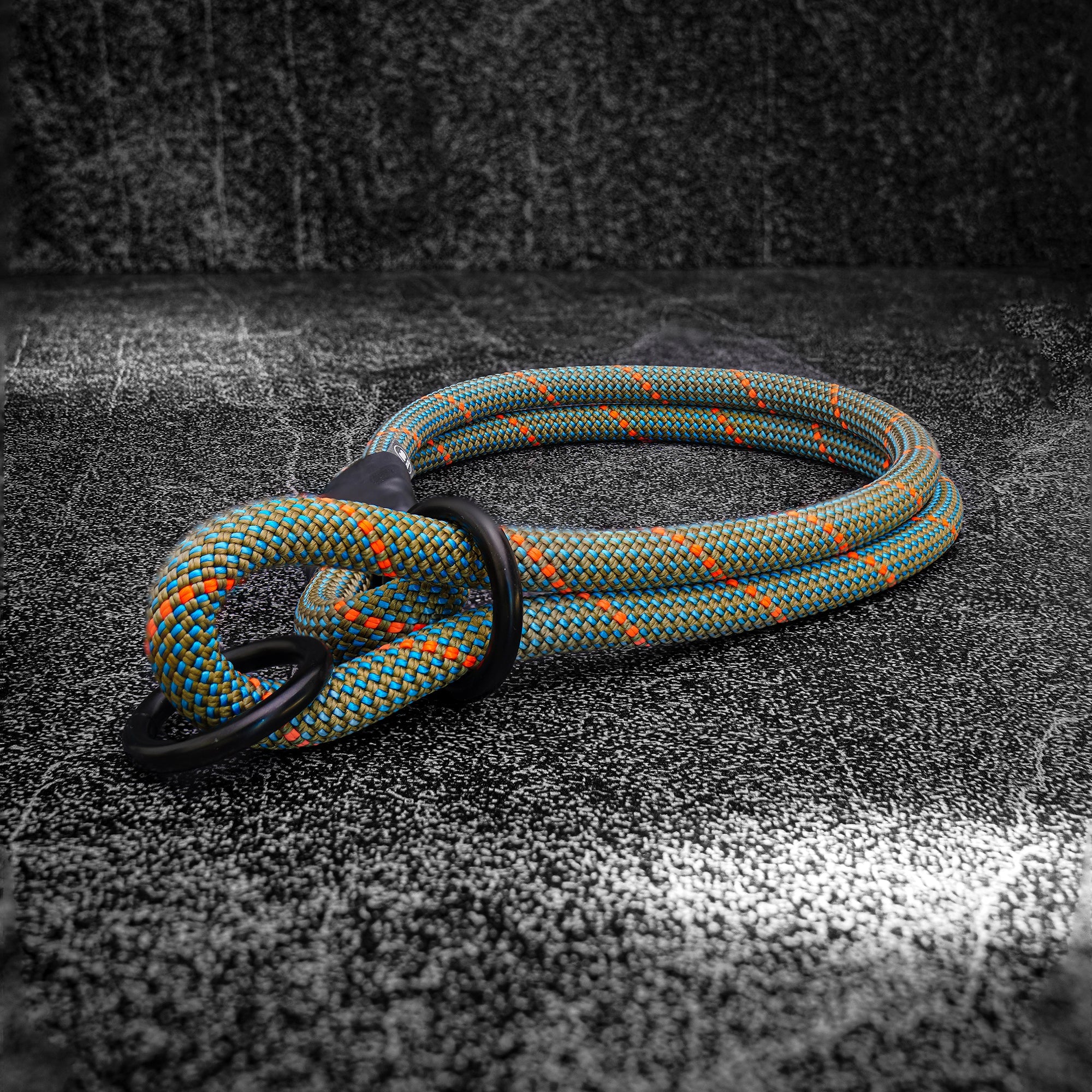 Slip Dog Collar – Small Norte | Adjustable Climbing Rope | Handmade by Tuenne